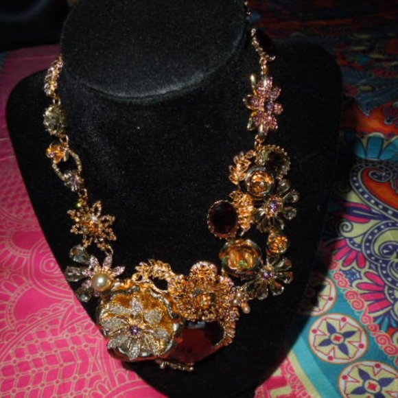 NWT Miriam Haskell Flower Statement Necklace - Picture 7 of 8